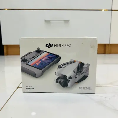DJI Mini 4 Pro – Drone Professionnel Compact