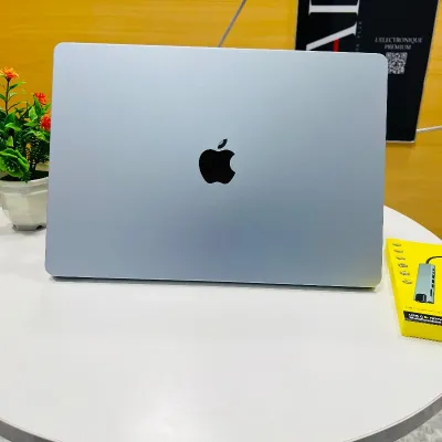 APPLE MACBOOK AIR M4 15” – 256Go 16Ram