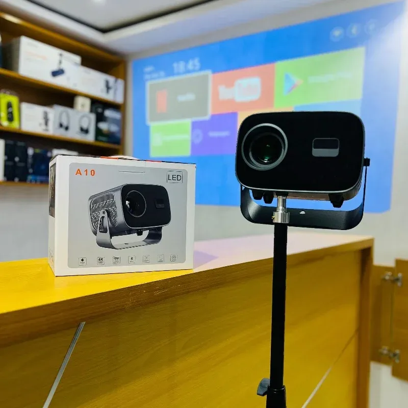 A10 – Projecteur Vidéo Intelligent 4K - photo 1